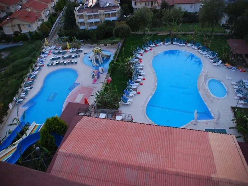 Lion Hotel Kuşadası